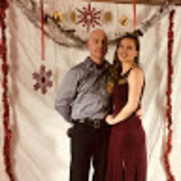 Meet your Posher, Carlee - Picture 1 of 1